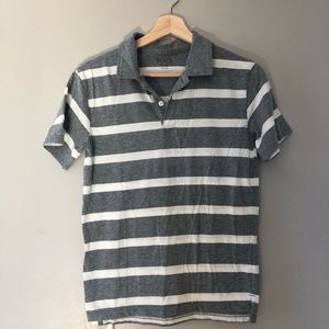 Boys Children’s Place polo. Size 14 (xl)